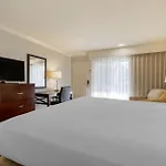 Best Western Plus Carriage Inn