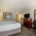 Best Western Plus Carriage Inn